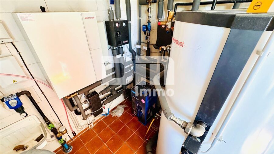 Neuw. Wohn / Gewerbeimmobilie mit vielen Nutzungsmöglichkeiten - Aktuell Gastro und Ferienwohnungen - EG Technikraum / Wärmepumpe